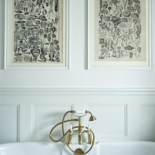 Ensuite bathroom with freestanding bath at the George And Dragon pub in Cumbria